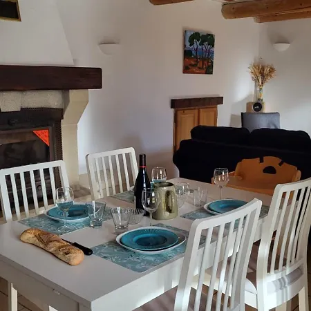 En Coeur Air-conditioned House With Garden And Swimming Pool Holiday home L'Isle-sur-la-Sorgue